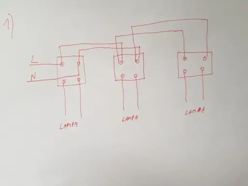Schemat połączenia szeregowego żarówek. Linie L i N podłączone do pierwszej lampy, a następnie kolejne lampy połączone szeregowo.